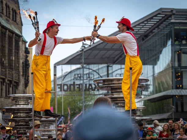 6. Hutfestival - Das Festival der Straßenkunst 6. Hutfestival - Das Festival der Straßenkunst