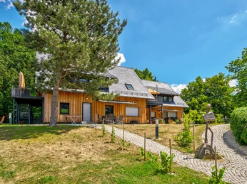 Gästehaus Schloßhalbinsel_Hausansicht