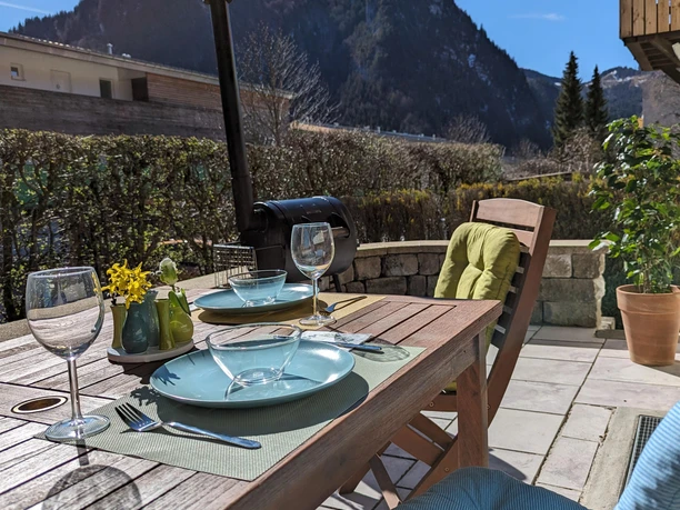 Südterrasse mit Bergblick Richtung Süden