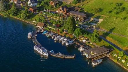 Seehotel Baumgarten_oben_Nidwalden_Kehrsiten