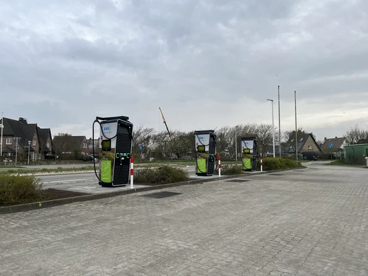 Schnellladesäulen der EVS im Bahnweg