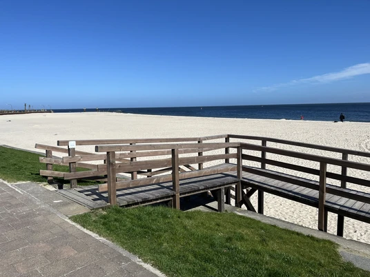 barrierefreier Strandzugang an der Hörnumer Oststrandpromenade