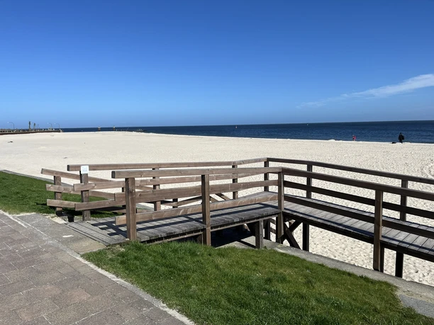 barrierefreier Strandzugang an der Hörnumer Oststrandpromenade