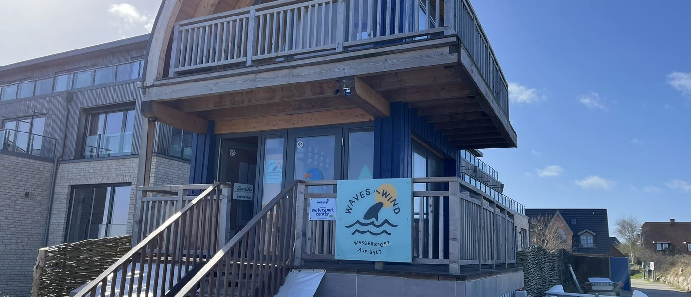 "Waves and Wind" Surfschule in List auf Sylt