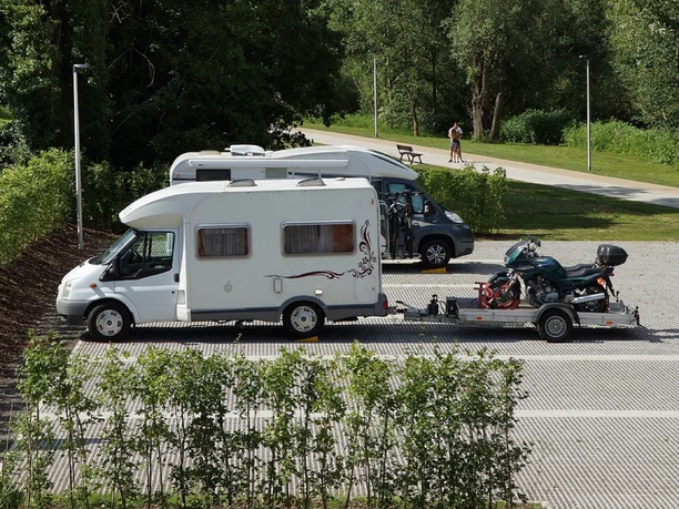 Wohnmobilstellplatz.jpg