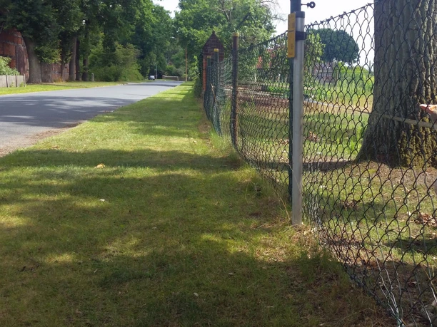 Ländliche Ortsdurchfahrt in Emern