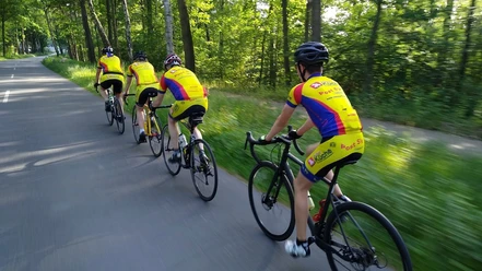 Gruppenfahrt am Sommerabend