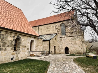 Wiptertikirche in Quedlinburg - Klostergebäude und Kirche Wiptertikirche in Quedlinburg - Klostergebäude und Kirche