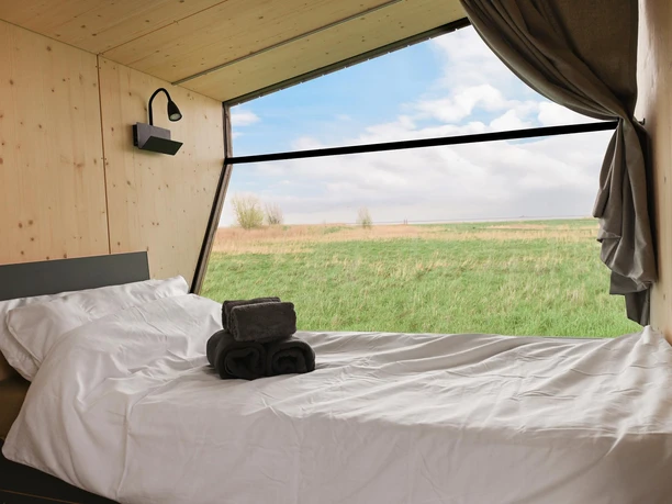 24-04 Sleep Spaces Hooksiel_1748.jpg