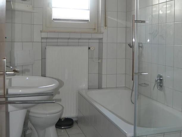 Badezimmer in der Ferienwohnung Drifte Badezimmer in der Ferienwohnung Drifte