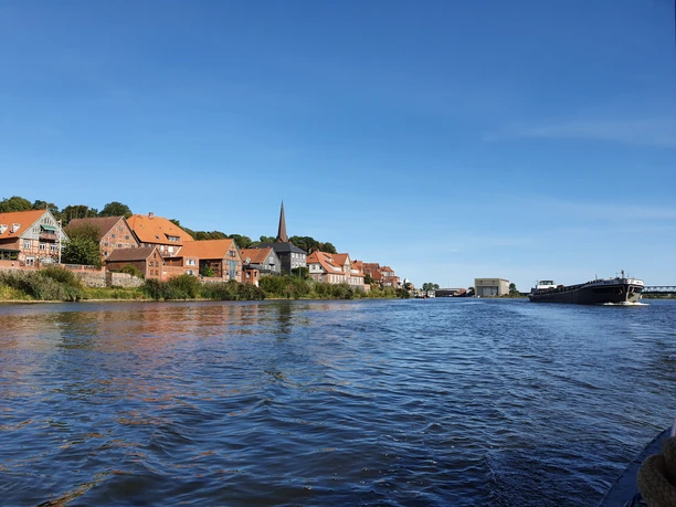 Die Elbe bei Lauenburg / Elbe