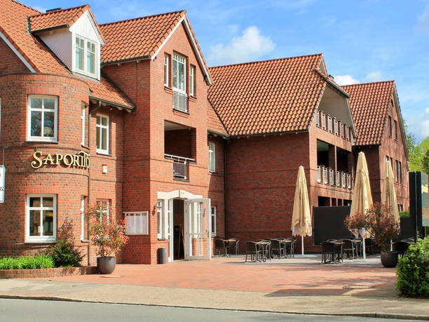 Außenbereich des Restaurant und Pizzeria Saporito in Zeven Außenbereich des Restaurant und Pizzeria Saporito in Zeven