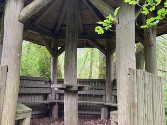 Arboretum Dalheim | Schutzhütte