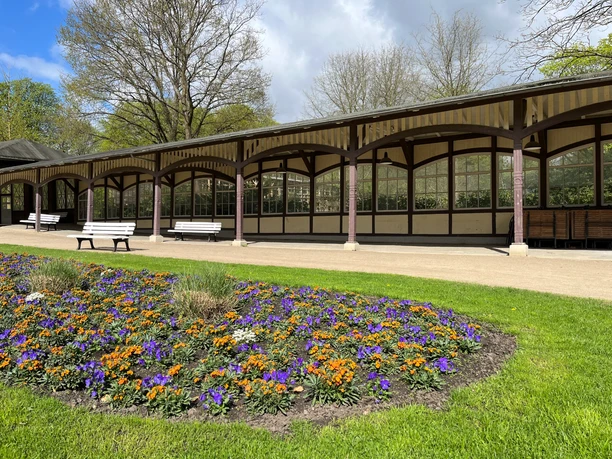 Wandelhalle im Kurpark Lüneburg Die Wandelhalle im Lüneburger Kurpark