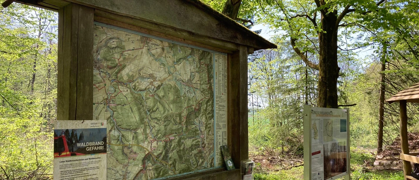 Wanderparkplatz am Hörmuseum | Lichtenau-Blankenrode Wanderparkplatz am Hörmuseum | Lichtenau-Blankenrode
