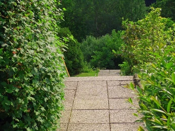 Zugang zur Ferienwohnung und zur großen Terrasse