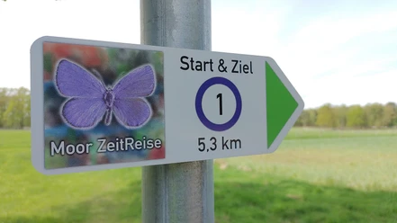 Moor-ZeitReise_Wanderwegweiser.jpg Moor ZeitReise Wanderwegweiser