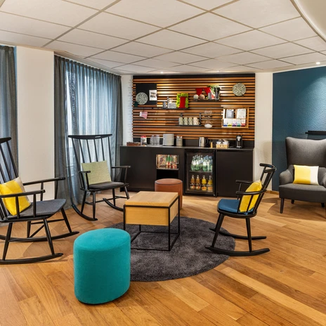 Tagungshotel Vienna House Easy by Wyndham Leipzig mit Lounge für Ihre Tagung & Konferenz in Leipzig