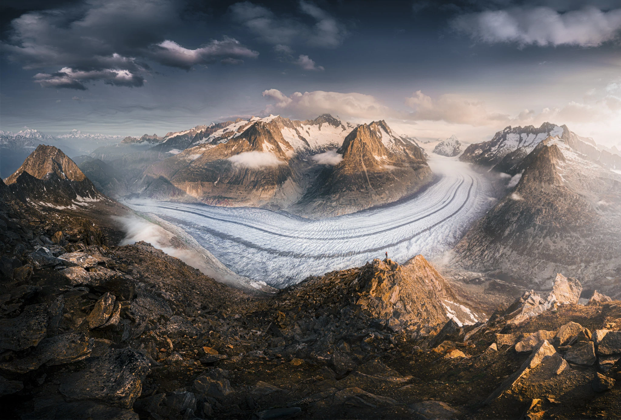 aletschgletscher-eggishorn-aussicht-herbst-aletsch-arena-pawel-jagiello-02.jpg