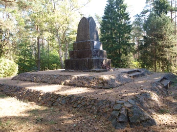 Göhrdeschlachtdenkmal GöhrdeschlachtdenkmalGöhrde battle memorialMindesmærke for slaget ved GöhrdeGöhrde slag monument