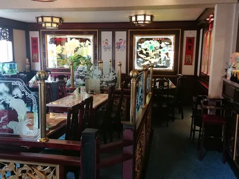 Peking-Haus Innenansicht 2.jpg