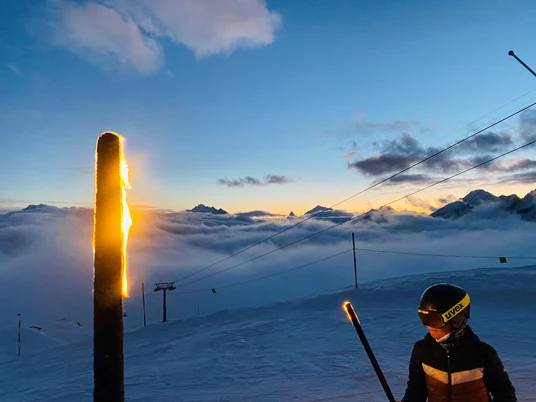Fackelabfahrt - Schneesportschule Belalp.jpg