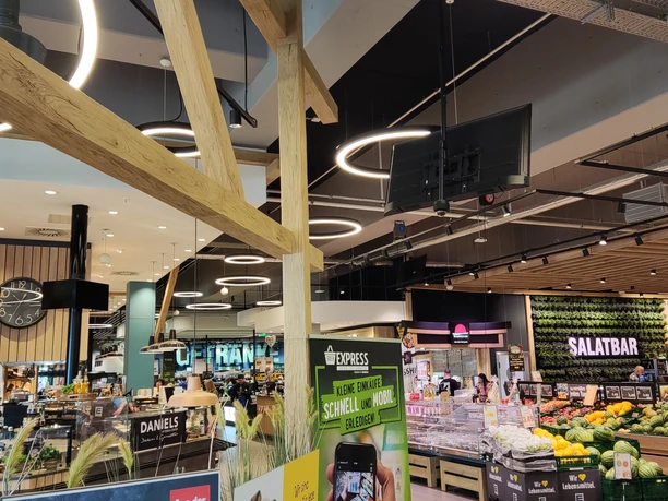 Edeka Center 4.jpg