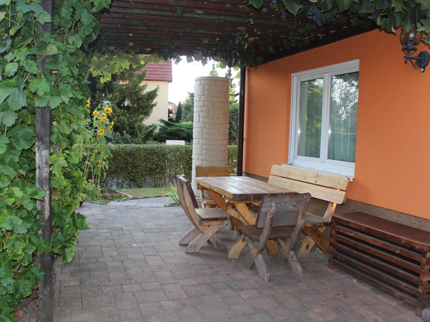 Terrasse mit Grillmöglichkeit