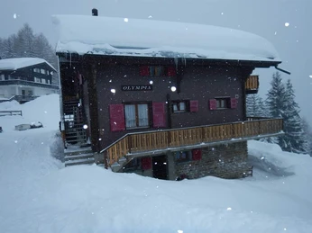 Chalet Olympia im Winter