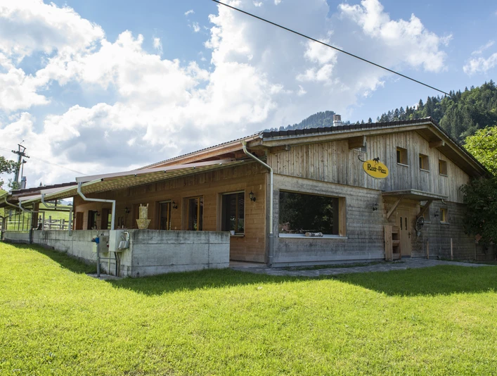 Das Ranch-Beizli direkt neben dem Kinderlift in Marbach