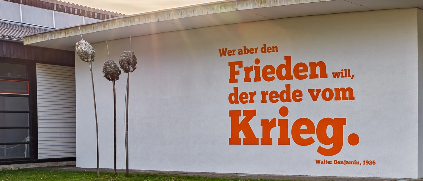 Benjamin-Zitat am Panzermuseum