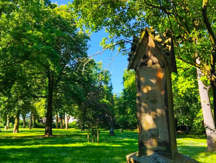 Alter Friedhof (3).jpg