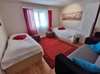 Schlafzimmer zwei Einzelbetten