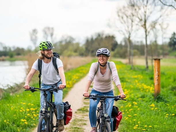 Alte Salzstraße_ Rad fahren Rad fahren auf dem Radfernweg Alte Salzstraßé