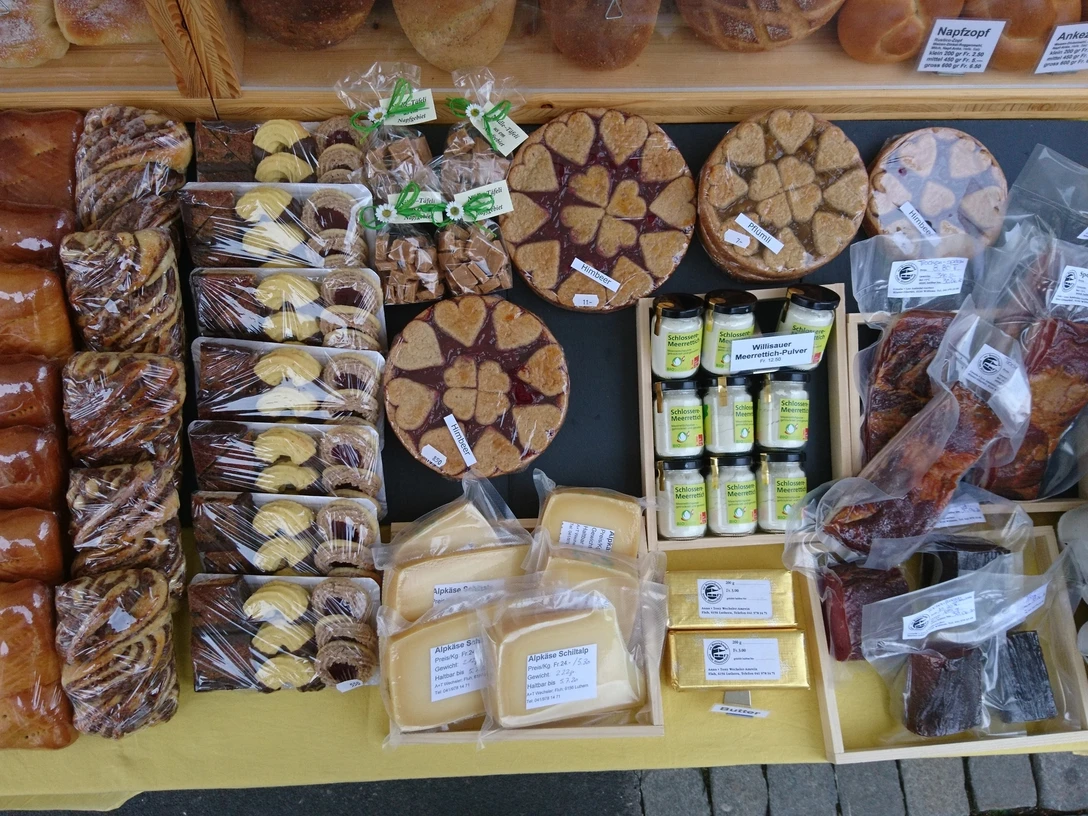 Regionale Produkte Buremärt Willisau Alice Niederberger 2022 Tischli EN 7