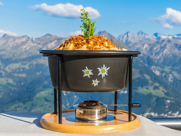 Die legendären Stanserhorn-Älplermagronen