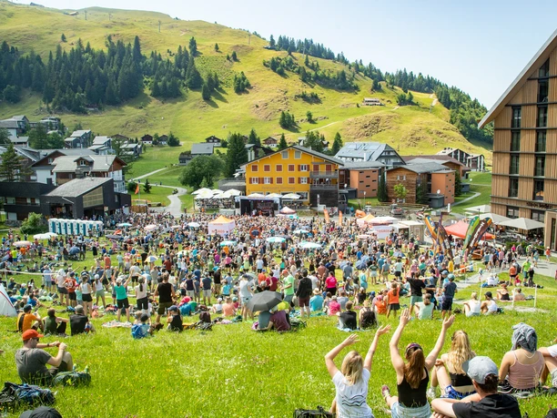 B937696c bd71 4105 bf5e 54fc634eaac1 rw 1920