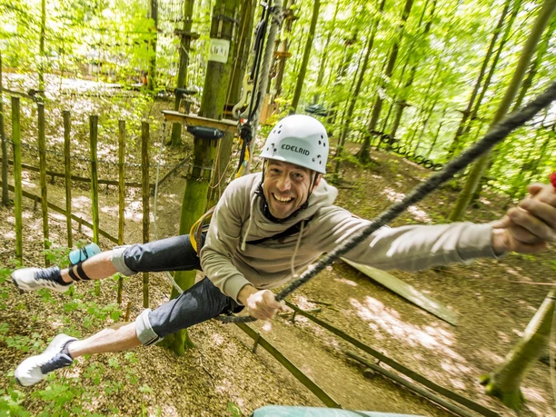 Hoch_Jump_n_Run1291_Oliver Franke.JPG