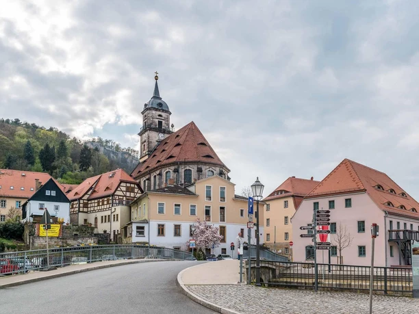 Königstein mit der Festung im Hintergrund