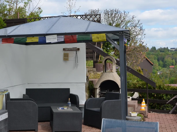 gemütliche Sitzecke auf dem Balkon