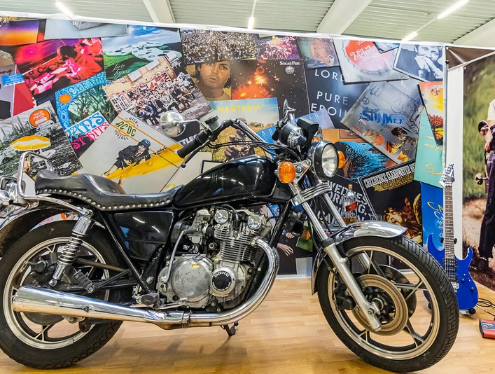Peter Maffay Classic Superbike Motorrad Museum Peter Maffay Classic Superbike Motorrad MuseumPeter Maffay Classic Superbike Motorcycle MuseumPeter Maffay Classic Superbike MotorcykelmuseumPeter Maffay Klassieke Superbike Motorfiets Museum