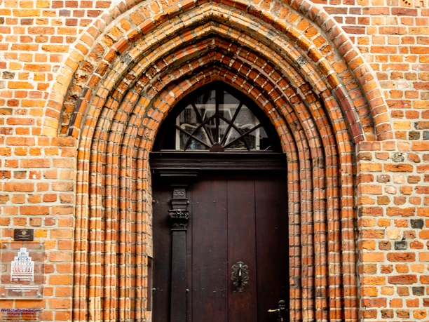 Eingang zum Brömse Haus in Lüneburg Das Brömse Haus ist ein altes Patrizier Haus in Lüneburg