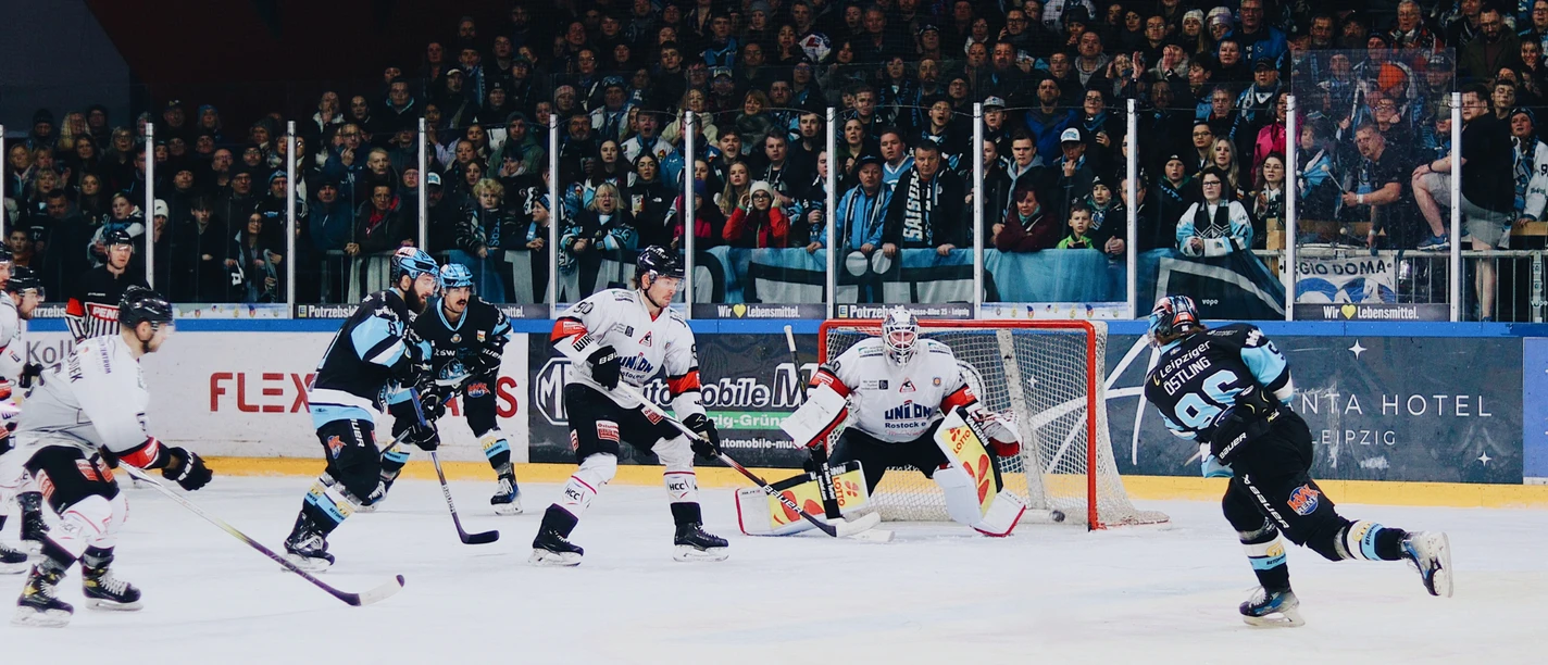 Icefighters-Leipzig-Eishockey-Game-Sport-Kohlrabizirkus-Laura-Römer-leipzig-travel.png