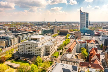 Augustusplatz with Opera, Gewandhaus and City-Hochhaus | Leipzig Convention Bureau View of Augustusplatz with Opera, Gewandhaus, City-Hochhaus - presented by Leipzig Convention Bureau