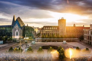 Augustusplatz with University of Leipzig and Krochhochhaus | Leipzig Convention Bureau Augustusplatz with University of Leipzig and Krochhochhaus - presented by Leipzig Convention Bureau