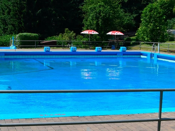 Freibad Wolfenhausen