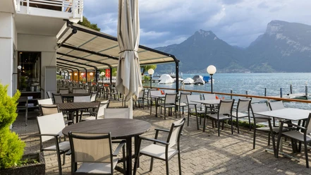 strandhotel-seeblick-faulensee-terasse-thunersee.jpg