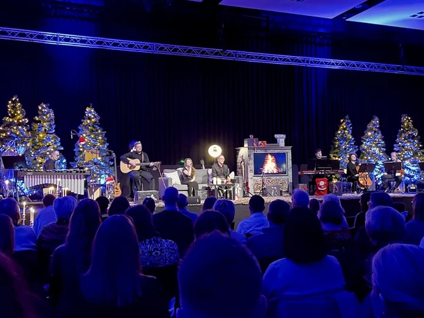 Weihnachtliche Stimmum beim Wohnzimmerkonzert