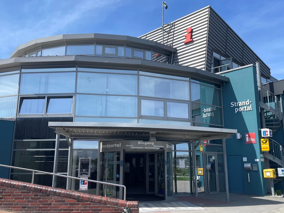 Eingang Strandportal.jpg