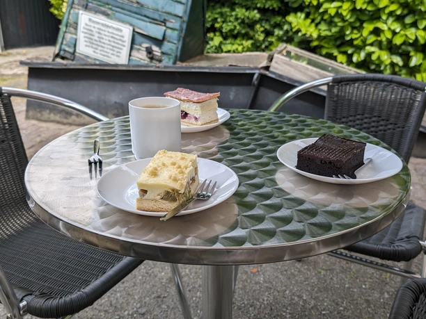 Open-Air Café Stiftsmühle Aurich Kuchen Open-Air Café Stiftsmühle Aurich Kuchen